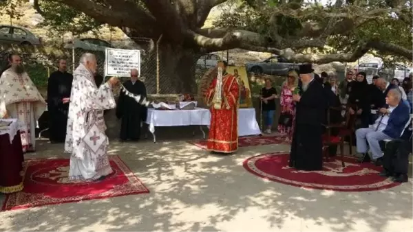 Gökçeada'da Meryem Ana Anma Günü Ayini Düzenlendi