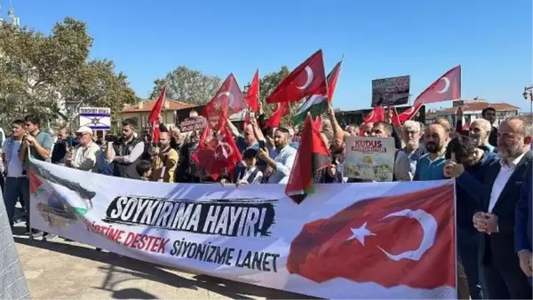 Tekirdağ'da İsrail'in Filistin'e yönelik saldırıları protesto edildi