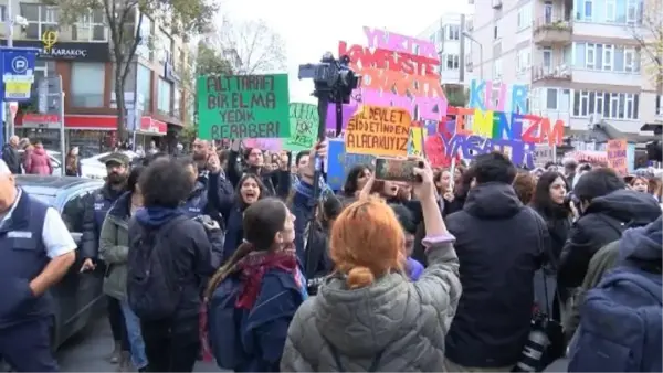 ŞİŞLİ'de Kadına Yönelik Şiddete Karşı Eylem