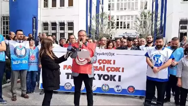 Ege Üniversitesi Hastanesi Çalışanları Teşvik Ödemelerine Tepki Gösterdi