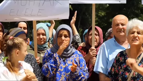 Karabük'ün Yenice İlçesinde Köylüler İl Genel Meclis Üyesine Karşı Eylem Yaptı