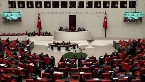 TBMM Genel Kurulu...Chp'li Öztürkmen: Daha Kaç Gencin İntihar Etmesi Gerekiyor Mülakatın Kaldırılması İçin?