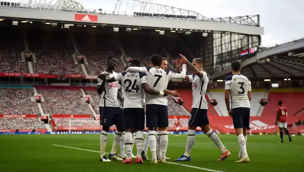 Tottenham, deplasmanda Manchester United'ı 6-1 mağlup etti