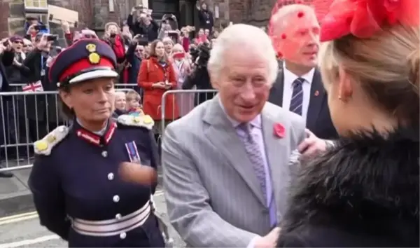 İngiltere Kralı 3. Charles ve eşi Camilla'ya yumurtalı saldırı