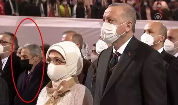 AK Parti kongresinde dikkat çeken detay! Berat Albayrak gelmedi ama babası salondaydı