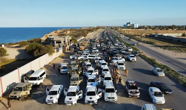 Misrata'dan yola çıkan askeri konvoy Trablus'a giriş yaptı (3)