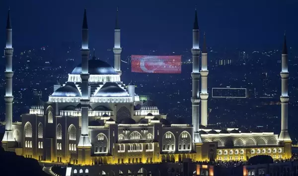 ÜÇ AYLAR NE ZAMAN 2024? 3 aylar hangi ayda başlıyor? Diyanet dini günler ve kandil takvimi!