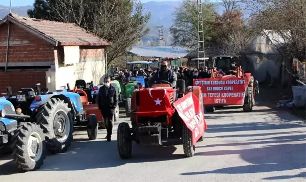 Amasya'da çiftçiler traktörlerin haczedilmesine tepki gösterdi