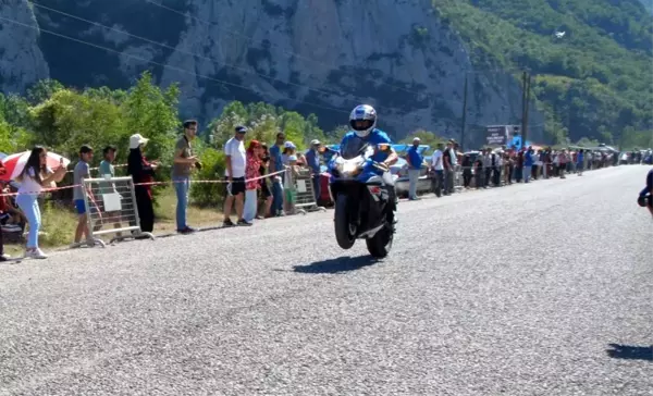 Festivalde motosiklet ve su sporları gösterileri nefes kesti