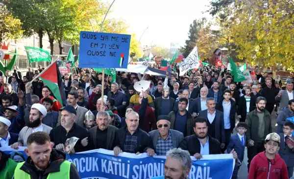 Muş'ta İsrail'in Gazze'ye yönelik saldırıları protesto edildi