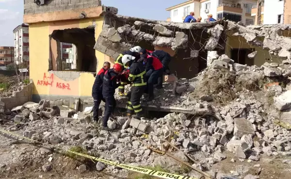 Osmaniye'de gerçeği aratmayan deprem tatbikatı