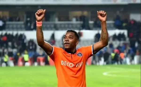 Sözleşmesi biten Robinho, Medipol Başakşehir'den ayrıldı