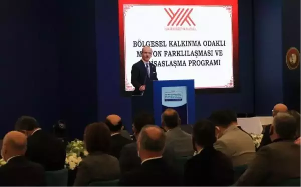 YÖK BAŞKANI ÖZVAR: ÜNİVERSİTELERİN AYNI MİSYONA SAHİP OLMALARI, GELİŞMEYİ ENGELLEYEN BİR DURUM