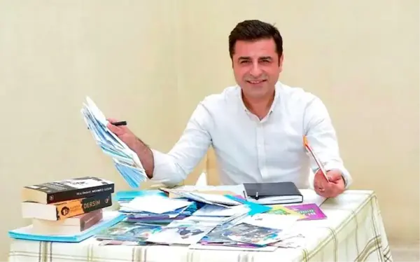 CHP'li heyet cezaevinde rahatsızlanan Demirtaş'la görüşecek