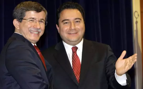 Ünlü anketçiden dikkat çeken analiz! Davutoğlu ve Babacan'ın alacağı oy oranına ilişkin rakam verdi