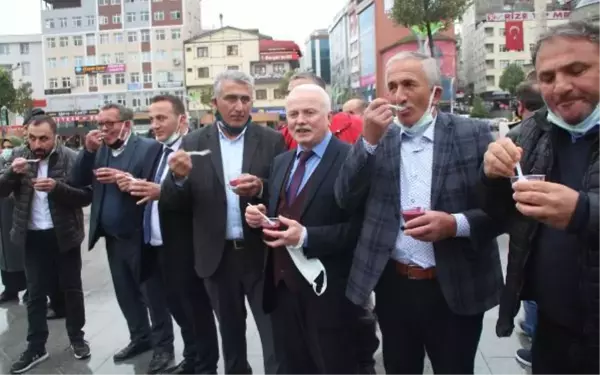 FESTİVALDE 10 BİN KASE PEPEÇURA TATLISI, 1 SAATTE TÜKENDİ