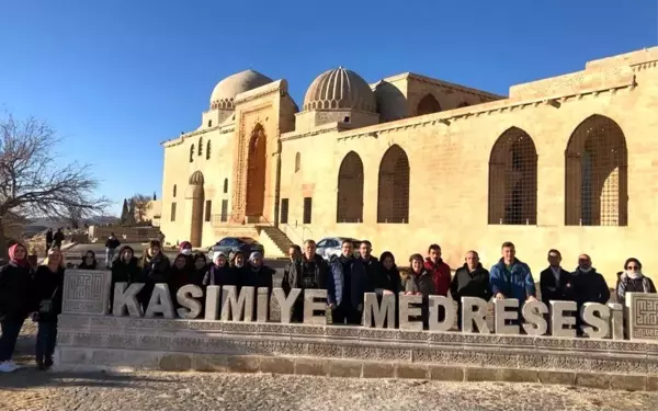 Vali Sonel, bu kez öğretmenlerin gönlünü aldı