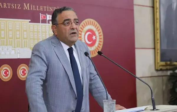 CHP Milletvekili Tanrıkulu, İzmir'deki okula Esat Oktay Yıldıran isminin verilmesine tepki gösterdi