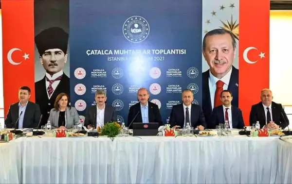 Son dakika: İçişleri Bakanı Soylu, Çatalca'da muhtarlarla bir araya geldi