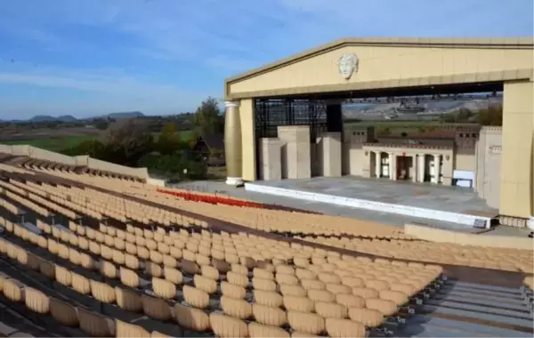 Son dakika haber: YIKIM KARARI VERİLEN ASPENDOS ARENA 'TARIM ARAZİSİ'NDEN ÇIKARILDI