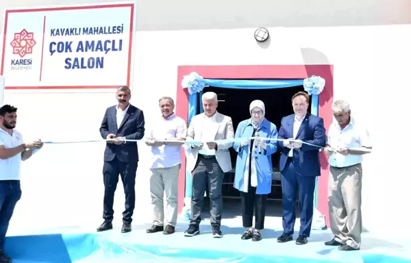 Kavaklı'da modern köy konağı hizmete girdi