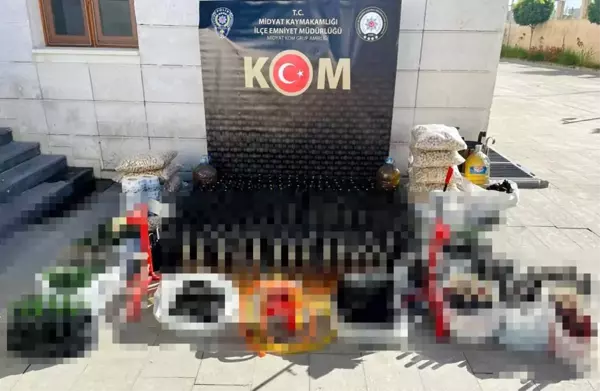 'Zincir Operasyonu'nda 2 bin 850 litre sahte kaçak şarap ele geçirildi