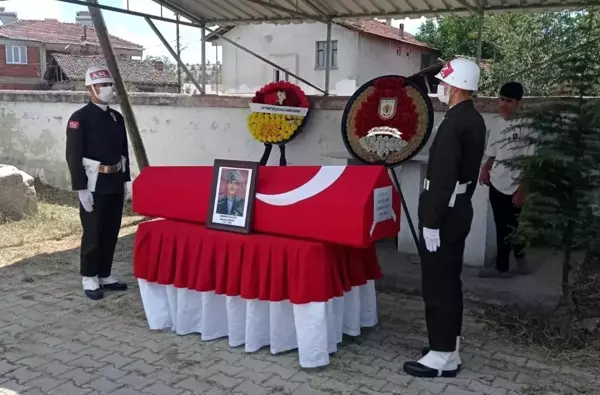 Son dakika haber! Kazada ölen Kıbrıs gazisi toprağa verildi