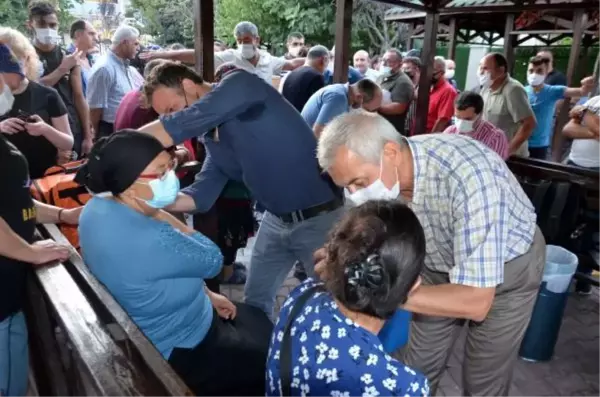 AVCILAR'DA CEMEVİNDE AŞI