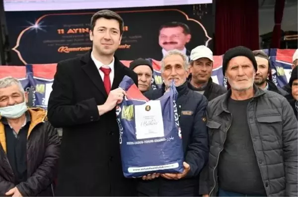 BALIKESİR'DE ÜRETİCİYE BADALAN FASULYE TOHUMU DESTEĞİ