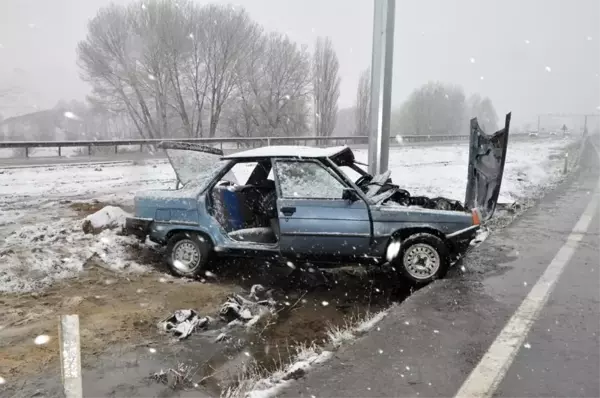 Son dakika haberleri | Sorgun'da iki farklı trafik kazası: 1 ölü, 5'i öğretmen 6 yaralı