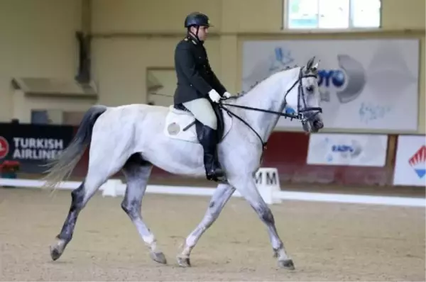 SPOR Para At Terbiyesi ödülü Gazi Binbaşı Özgür Belen'e