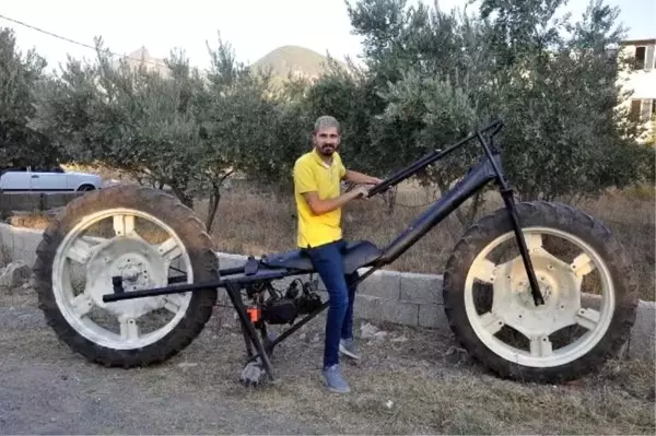 Sosyal medya fenomeni Sefa Kındır, traktör tekerli motosiklet yaptı