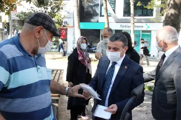 Denetimde ceza yerine maske dağıtıldı