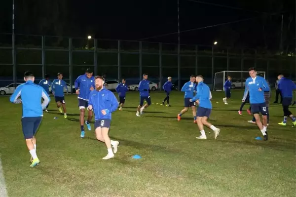 Adana Demirspor artık fikstüre maç maç bakıyor