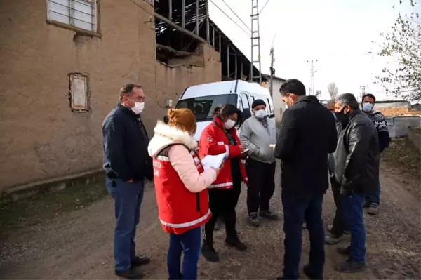 Deprem bölgesi Elazığ'da ailelere 