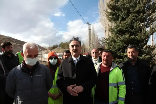 Ahlat Millet Bahçesi'nde hummalı çalışma