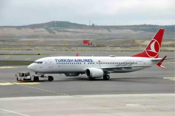 THY'NİN BOEİNG 737-MAX'İ İKİ YIL ARADAN SONRA İLK SEFERİNİ YAPTI