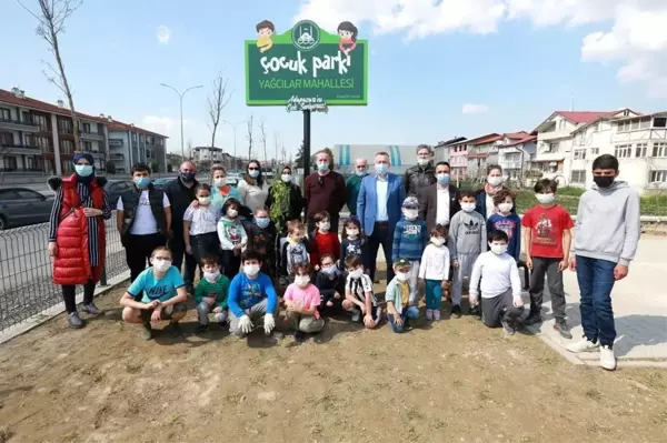 Çocukluk anıları meyve fidanlarında yaşatılıyor