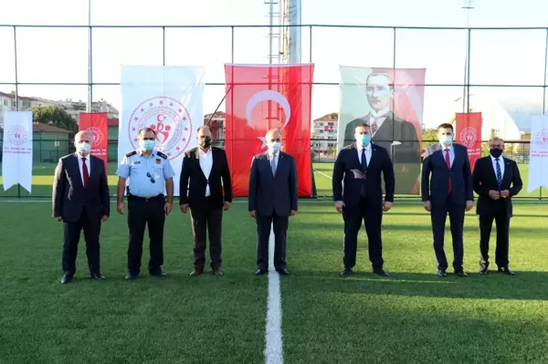 Yalovalılar 19.19'da hep birlikte İstiklal Marşı okudu