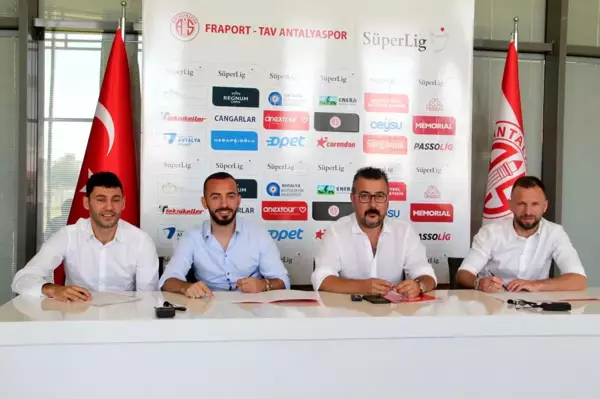 Son dakika haberi: Antalyaspor'da iç transferde 3 imza