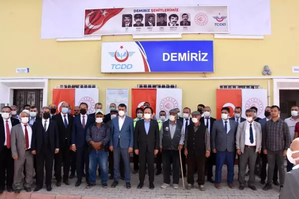 Sivas-Malatya arasındaki Demiriz Tren İstasyonunda şehit edilen 8 kişi törenle anıldı