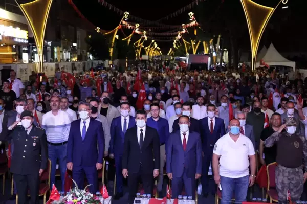 Bingöl'de 15 Temmuz Demokrasi ve Milli Birlik Günü törenle kutlandı