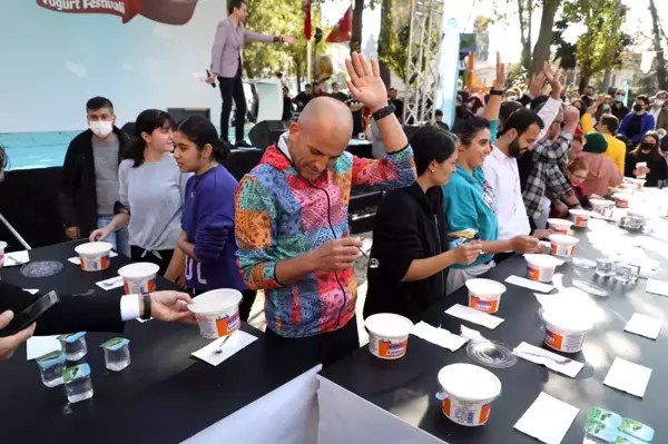 '5. Beykoz Kanlıca Yoğurt Festivali'ne yoğun ilgi