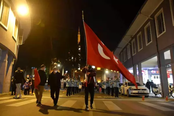 Balıkesir'de fener alayı coşkusu