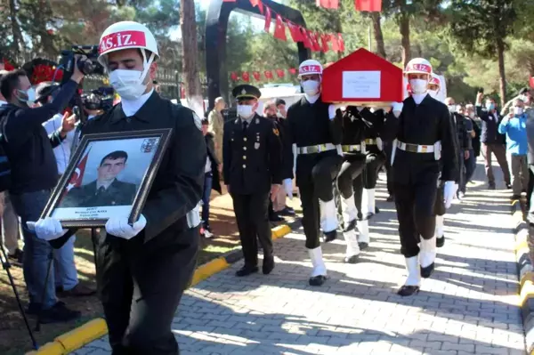 Son dakika haberi! Silah arkadaşı tarafından vurulan asker, 6 ay sonra şehit sayıldı