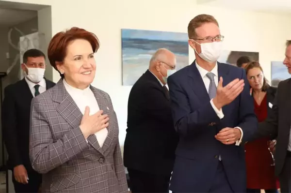 İYİ Parti Genel Başkanı Akşener, AB üyesi ülkelerin büyükelçileri ile görüştü