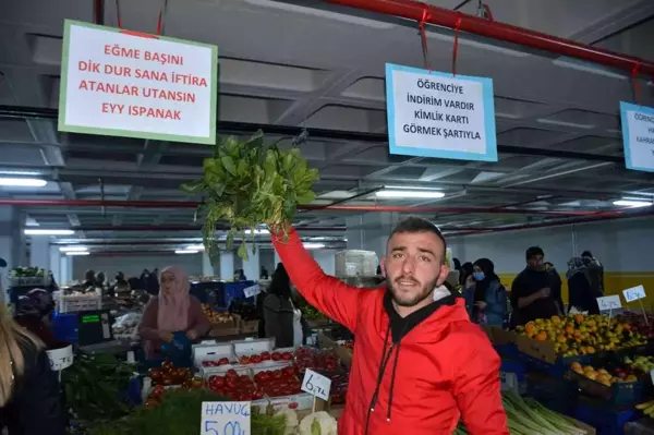 Ispanak satışları düşen esnaf çareyi afiş asmakta buldu