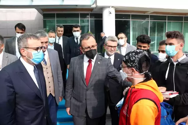 Gençlik ve Spor Bakanı Kasapoğlu, Kahramanmaraş'ta