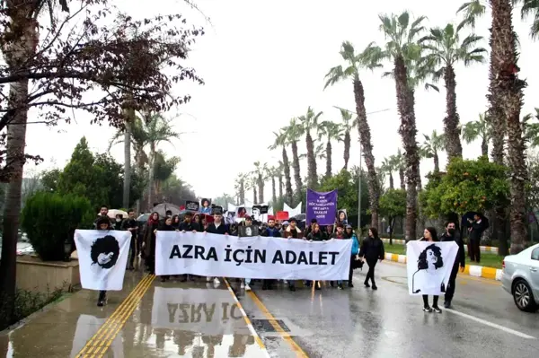 Arkadaşları yağmur altında Azra için adalet istedi