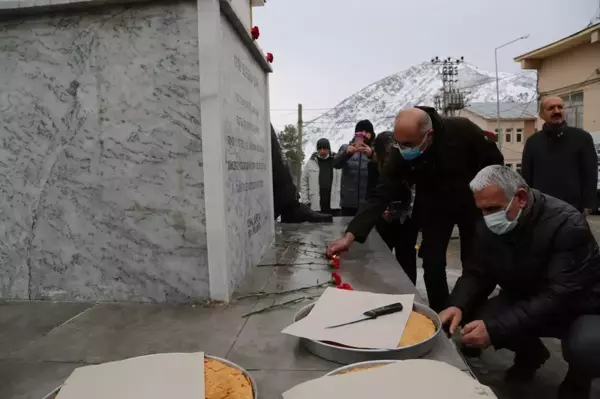 Ünlü şair Cemal Süreya ölüm yıldönümünde memleketi Tunceli'de anıldı